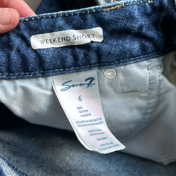 Seven7 distressed weekend shorts size 6 B39 - Picture 4 of 8